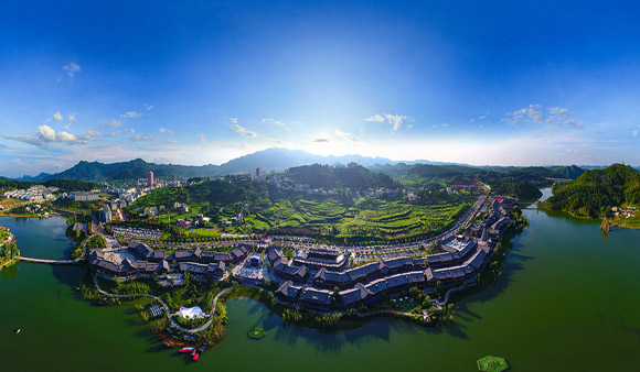 一座沒有房地產依托的非遺特色小鎮如何蝶變成特色文旅樣本？