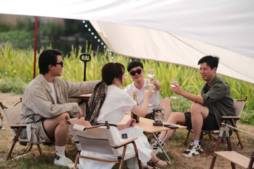 瑞安新天地打造了一座公園里的“新天地”，未來商業(yè)的三點(diǎn)新詮釋