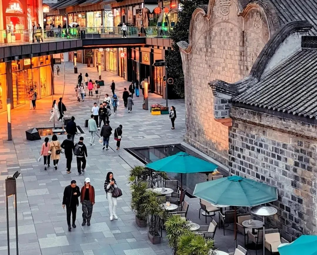 從南頭古城到LV首家中國餐廳，來看如何挖掘在地化商業的N種可能