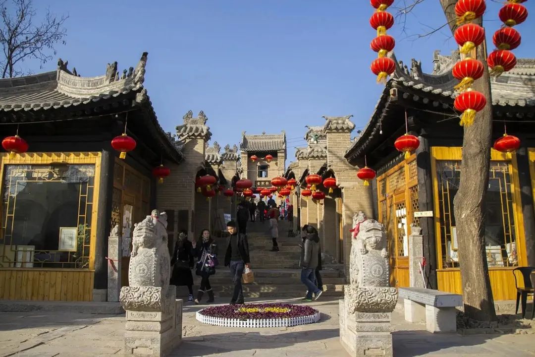 鄉(xiāng)村振興的理想與現(xiàn)實(shí)