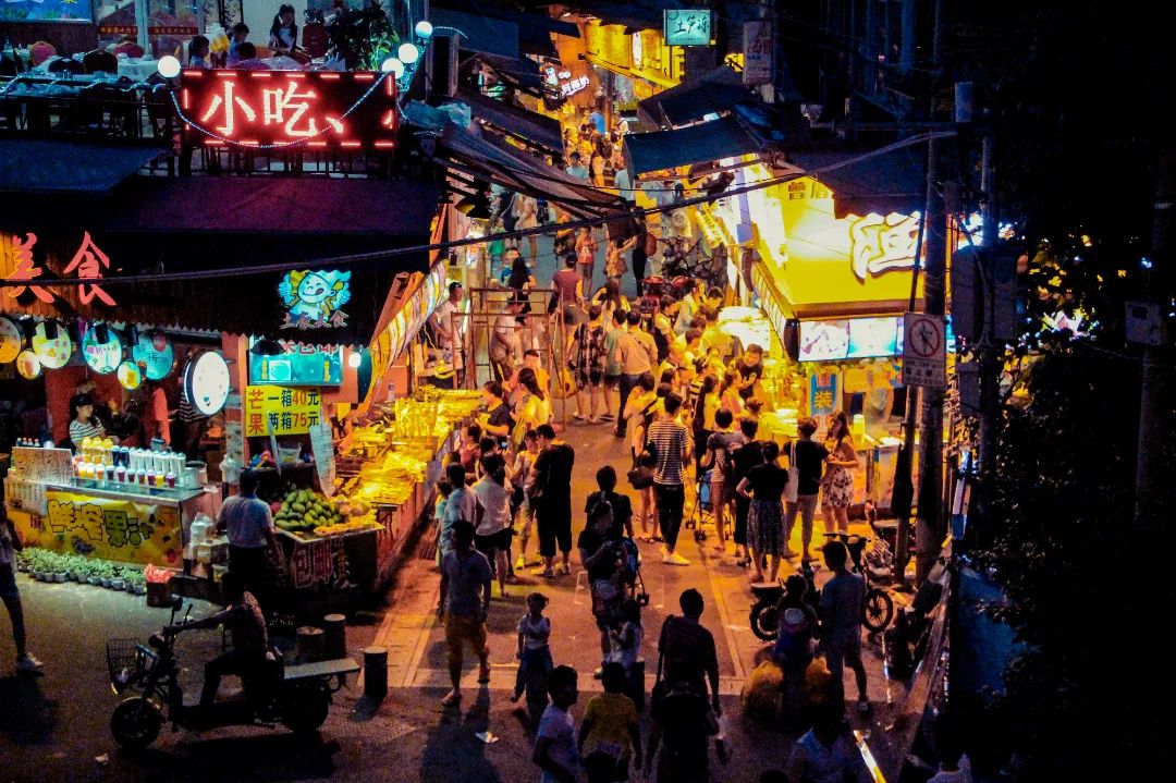 CityWalk的盡頭，是菜市場旅游？