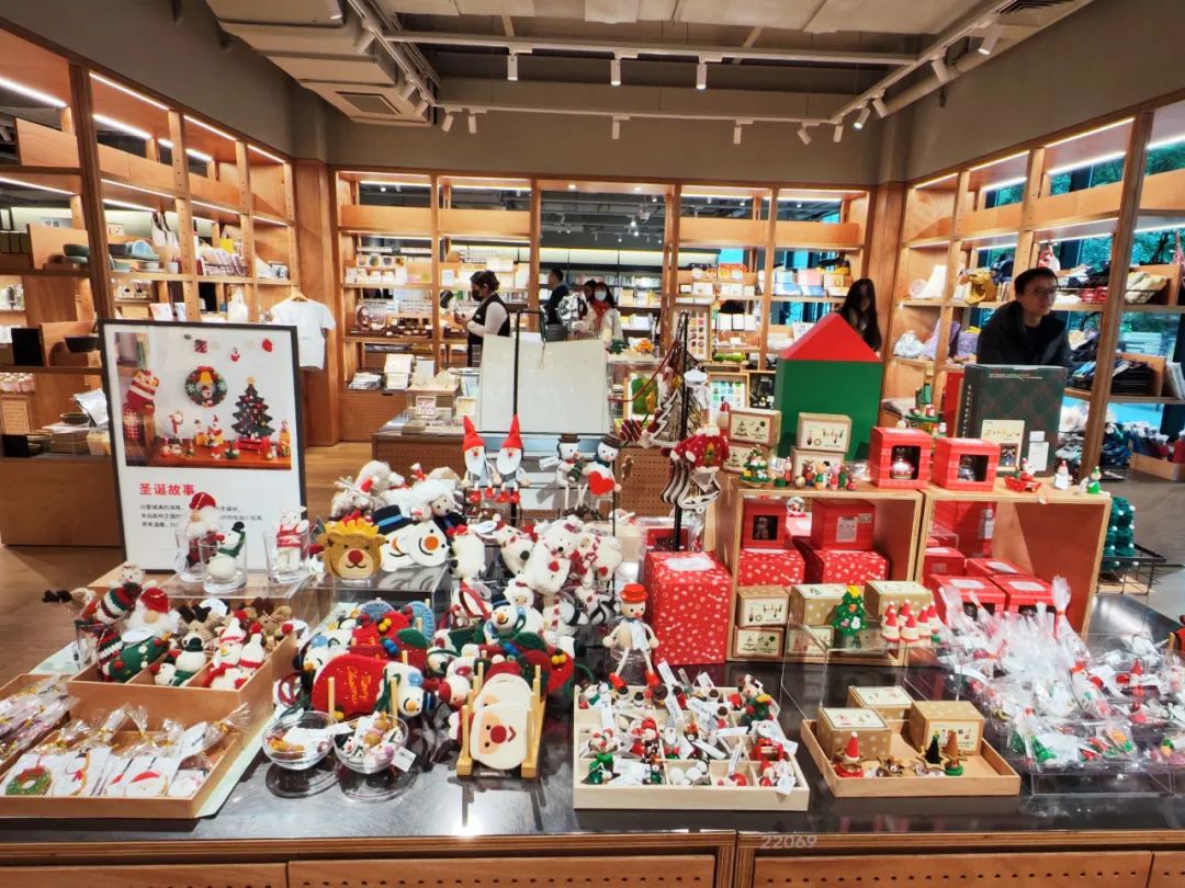常逛常新，首店經(jīng)濟(jì)為實(shí)體商業(yè)注入生機(jī)