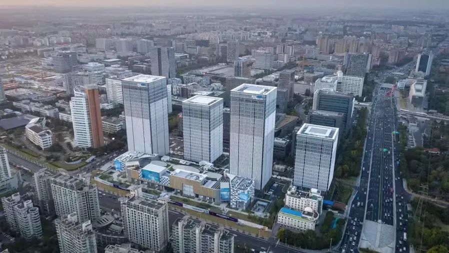 那些建在互聯網大廠周邊的商場