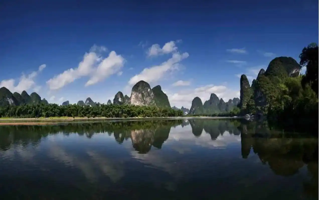 以旅游業(yè)高質(zhì)量發(fā)展推動(dòng)旅游強(qiáng)國(guó)建設(shè)