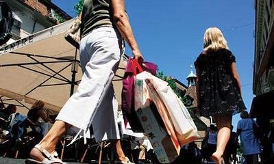 “購全球”熱情不減 去年國人境外消費猛增53%
