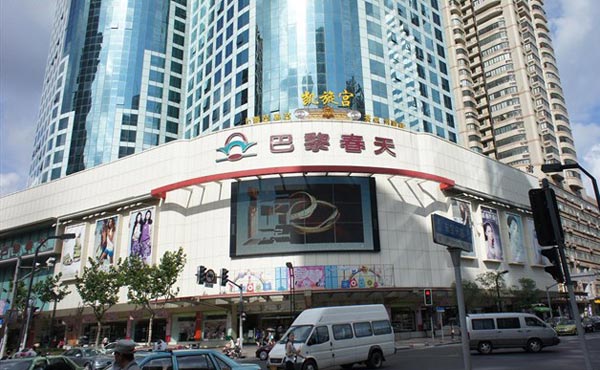 上海浦東巴黎春天百貨的巨型滑梯對運營起作用了嗎