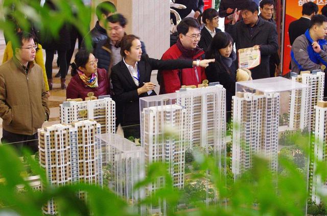 商辦物業陷調控僵局：成交冰凍 開發商的迷茫與等待