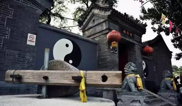 文化創新引領中國特色小鎮建設與發展