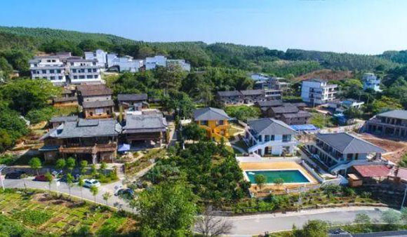 “顏值”+“環?！钡漠a業新風口：當裝配式建筑巧遇特色小鎮