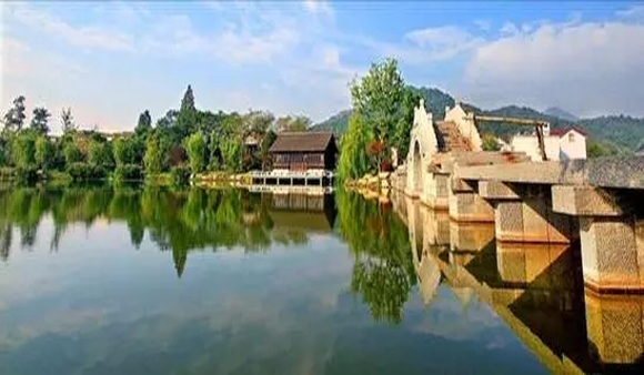 特色小鎮不是“湊合”小鎮