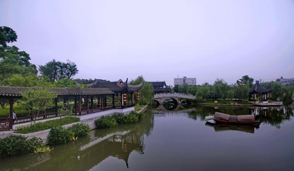 進(jìn)一步推進(jìn)江蘇特色小鎮(zhèn)建設(shè)
