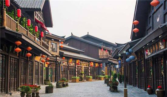國家大力發展特色小鎮的原因和根本實質是什么