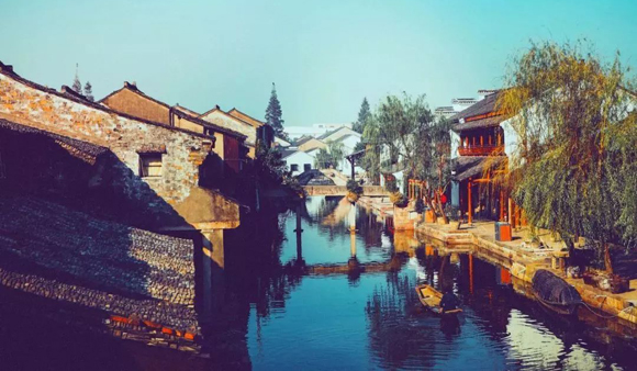 從特色小鎮到城市高地，我們為什么期待黃酒小鎮？