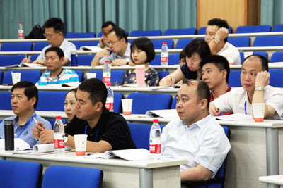 何其?。骸癊DP房地產(chǎn)商界領(lǐng)袖培訓(xùn)”傳播商業(yè)地產(chǎn)正能量