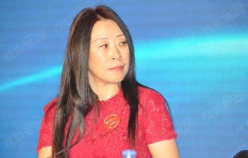 上海童夢投資管理有限公司董事、副總經理 印嵐