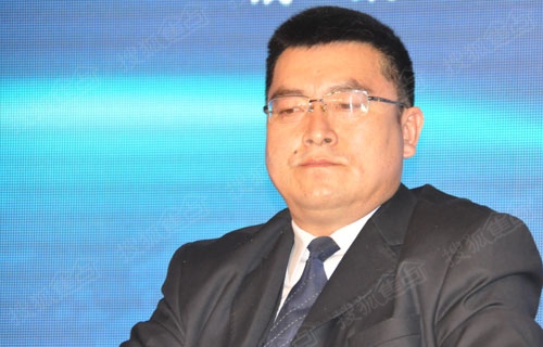 吉林長電控股集團有限公司董事、副總經理