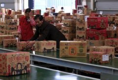 臺媒：網購充斥假貨 大陸民眾重回實體店懷抱