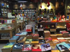 實(shí)體書店數(shù)量緣何驟減 靠限制折扣能否解決目前困境