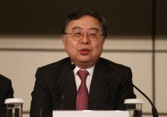 恒隆陳啟宗：商場推動個性化不現實 前景不明朗