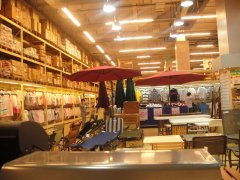零售業(yè)關(guān)店潮來襲 大型超市關(guān)門便利店為何卻初露頭角