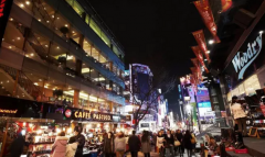 “貼在地上”的韓國商業和“懸在空中”的中國商業