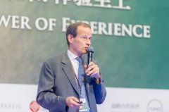 世界頂級奢侈品牌在中國的生存法則：直營和降價