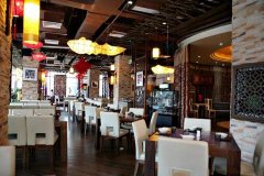 明星餐飲店緣何屢陷“困境” 成長模式缺失是癥結