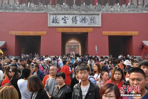 故宮文創一年銷售額超十億 營銷收入去向何處？