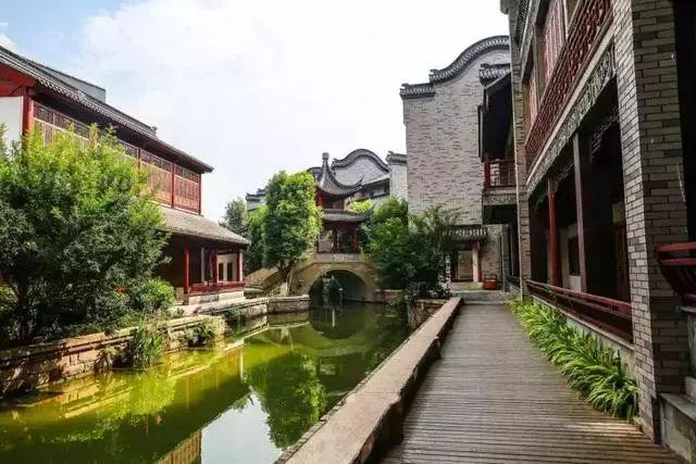 特色小鎮和田園綜合體的招商模式