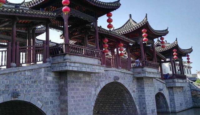 如何打造特色旅游文化小鎮？