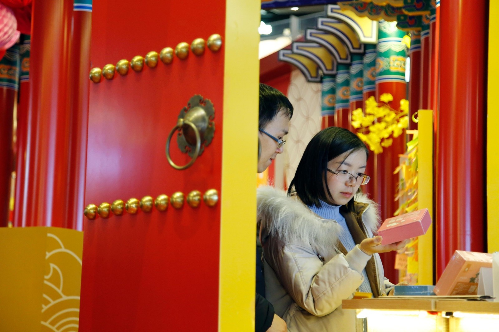 故宮美妝護(hù)膚品銷量不佳 “文創(chuàng)IP”已經(jīng)“透支”？-中國商網(wǎng)|中國商報社0