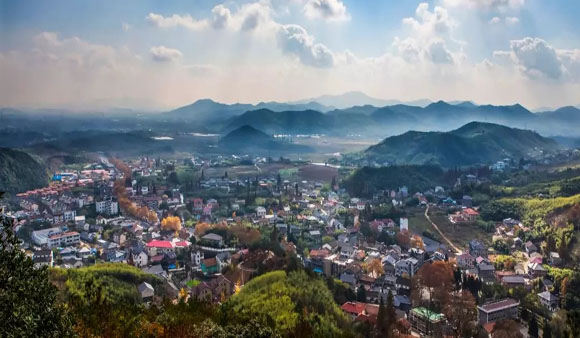 莫干山鎮：國際鄉村旅游小鎮的湖州樣本