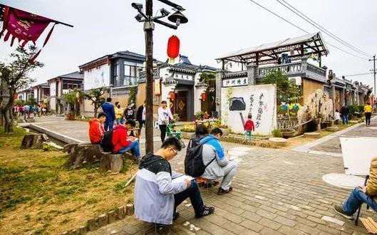 “特色小鎮”接連失敗，農村旅游開發如何做？