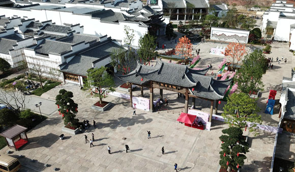 “特色小鎮”接連失敗，農村旅游開發如何做？