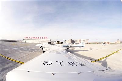 扎蘭屯全力打造中國北方航空特色小鎮