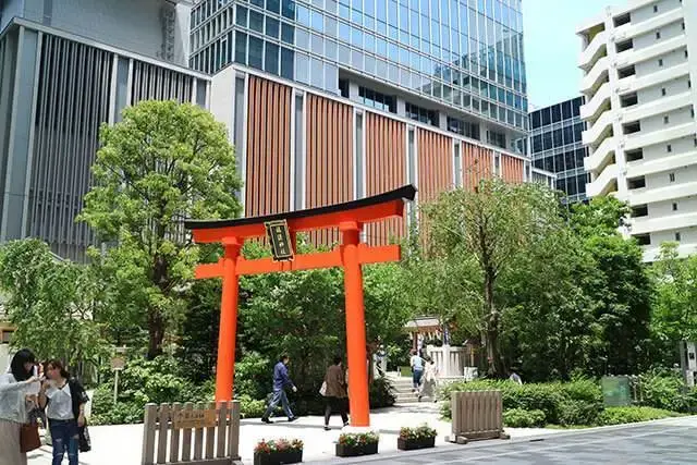 被大拆大建和高架橋毀掉的日本商業(yè)原點(diǎn)，花了20年還沒(méi)有修復(fù)