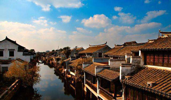 國外古鎮如何依托文化底蘊打造旅游產業鏈？
