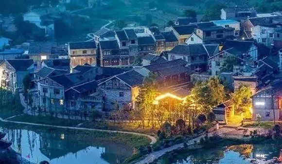 文旅特色小鎮(zhèn)啟示錄：白鹿原民俗文化村為何快速消亡？