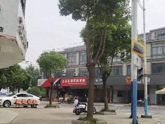 線上轉線下？京東布局超級體驗店