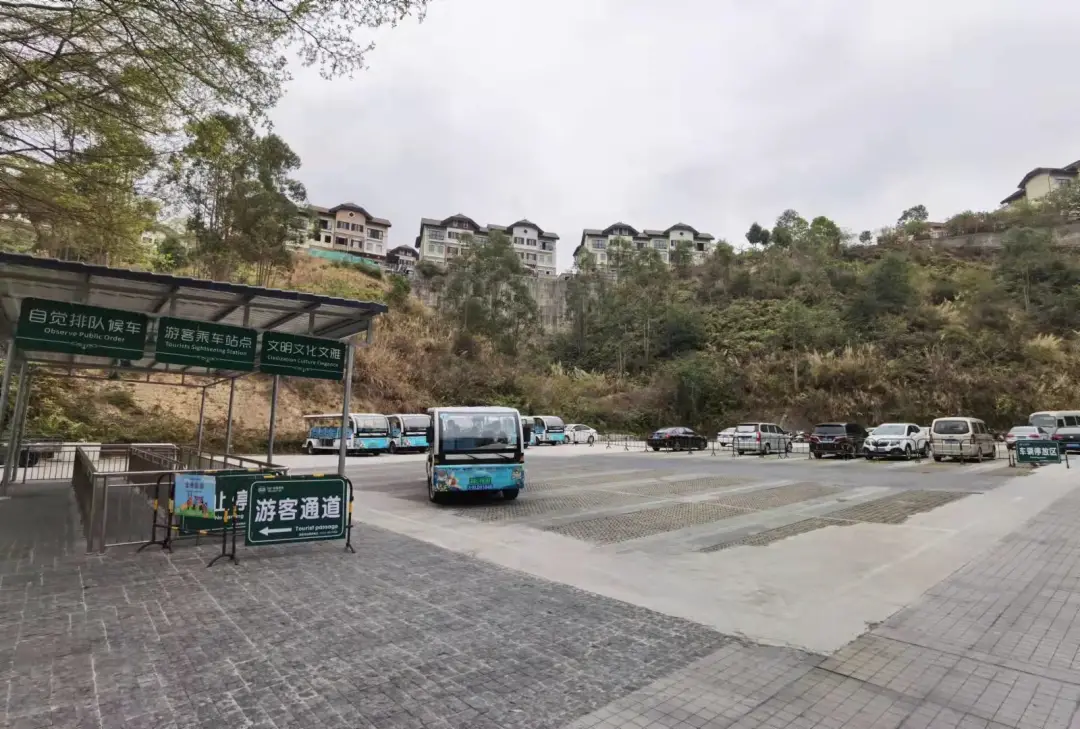 把山寨硬做成了網紅，看一個2萬方文旅街區如何帶火一個小鎮？